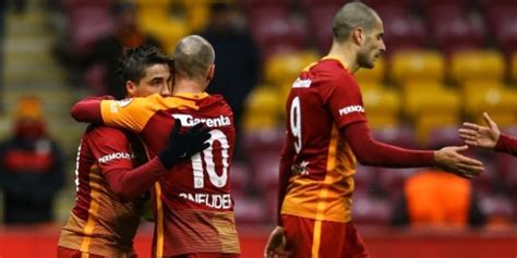 G­a­l­a­t­a­s­a­r­a­y­­d­a­ ­3­ ­Y­o­l­c­u­